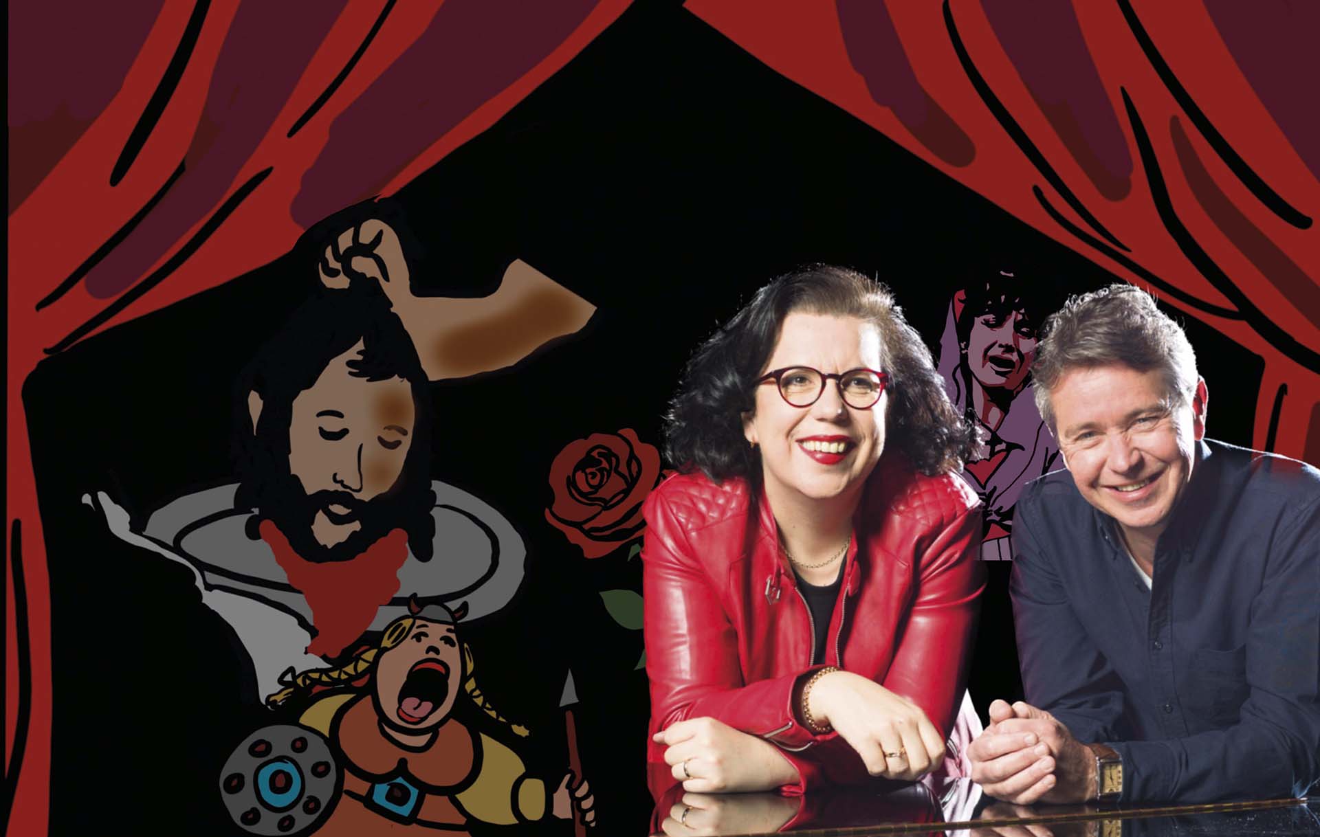 Francis van Broekhuizen en Gregor Bak lachen in de spotlights voor een theatrale achtergrond met operakarikaturen en rode gordijnen.